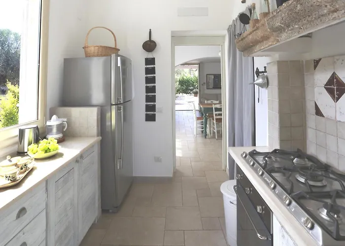 فيلة Dina Nardò