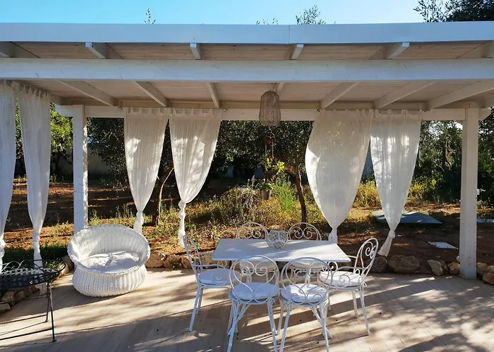 فيلة Dina Nardò